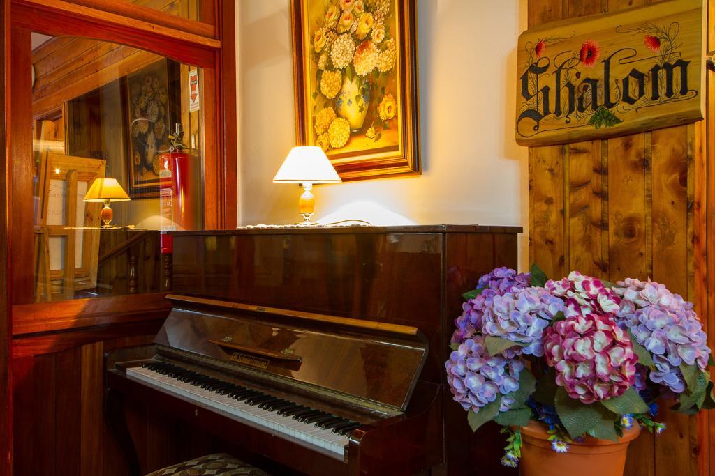 Hotel Vila Regina Campos do Jordão エクステリア 写真