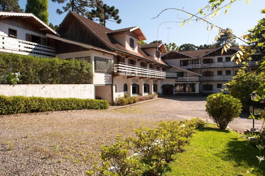 Hotel Vila Regina Campos do Jordão エクステリア 写真