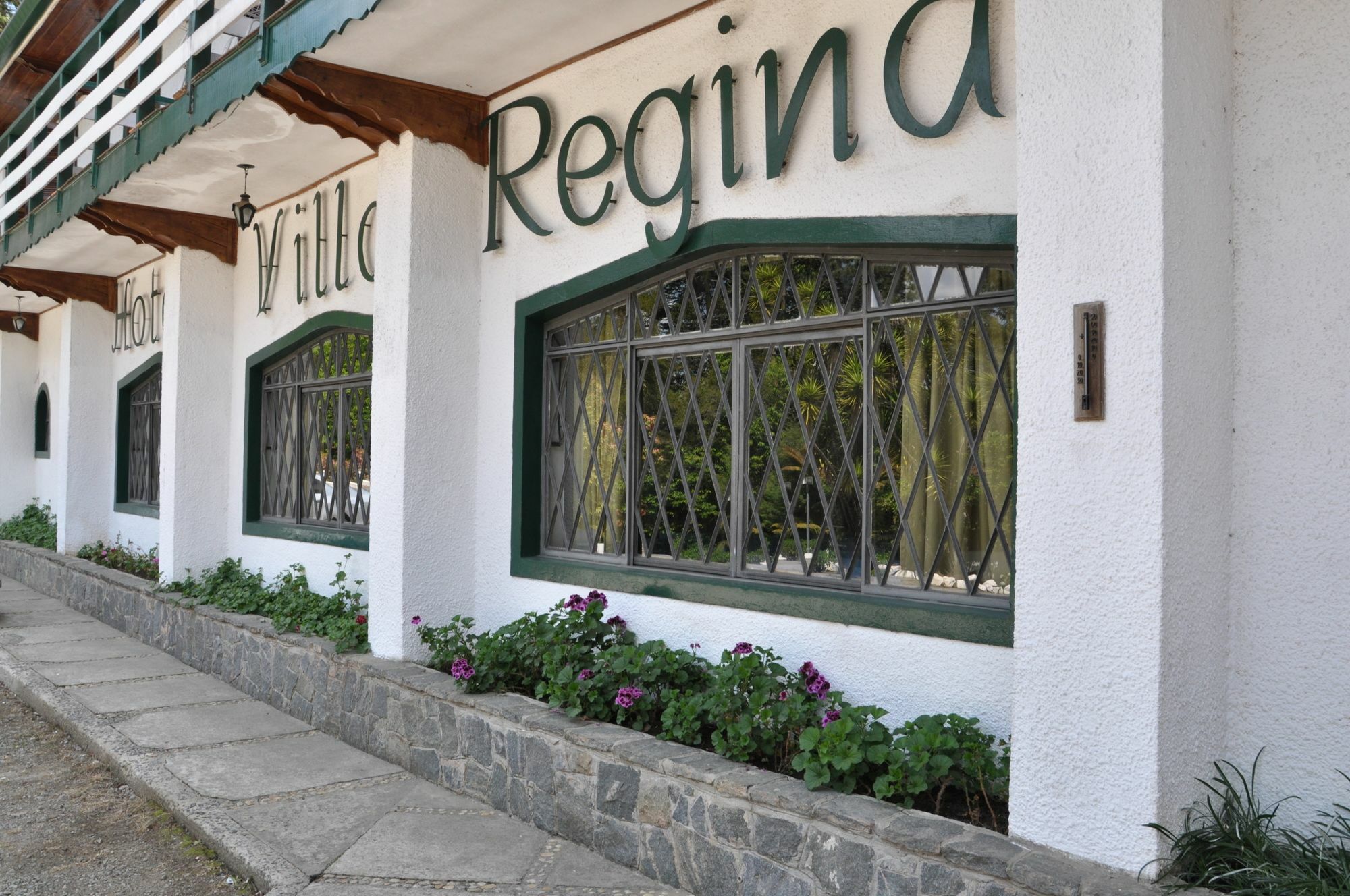 Hotel Vila Regina Campos do Jordão エクステリア 写真